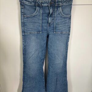 American Eagle High Rise Flare Jeans Size 4 Short Inseam